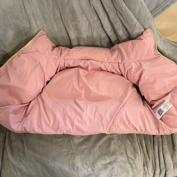 Zip up Drawstring Puffer - Picture 2 of 3